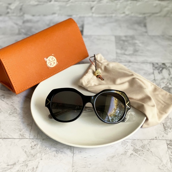 NEW Tory Burch 53mm Polarized Geometric Sunglasses - Picture 2 of 8